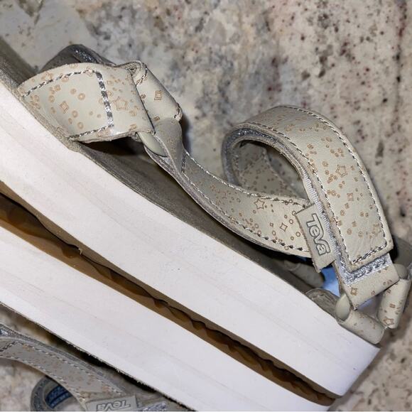 TEVA Womens $116 Leather Sanborn Universal Star Open Toe Sandal Gray Taupe sz 9 - Picture 5 of 11